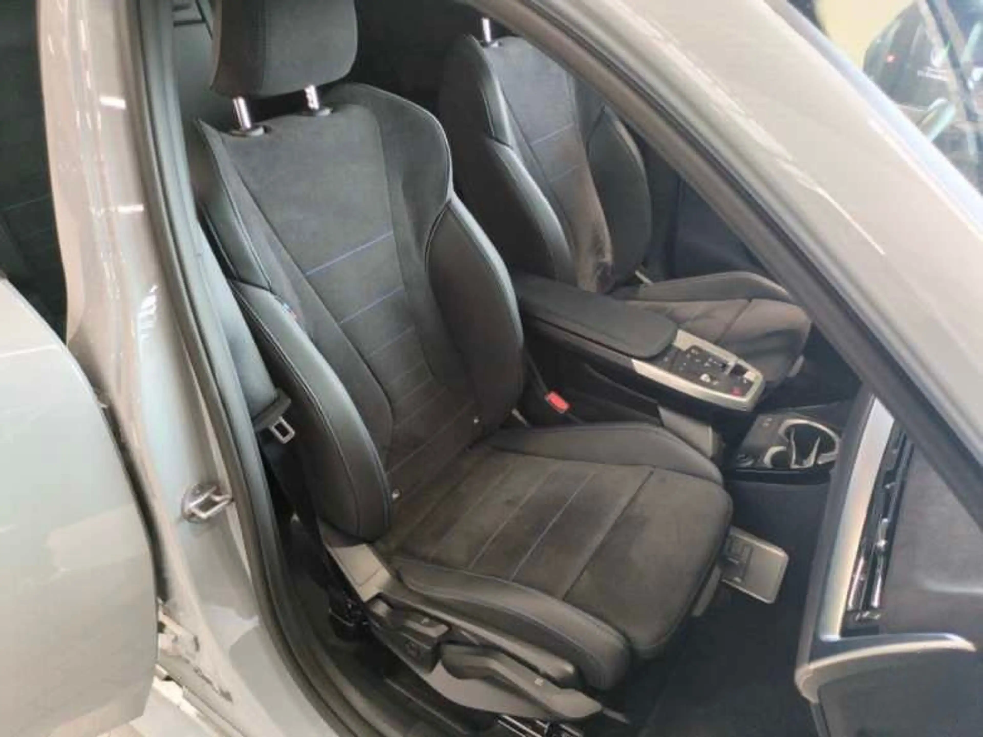 BMW X2 20d xDrive M Sport MASSAGE/AHK/PANO/H&K/360/HUD — photo 10