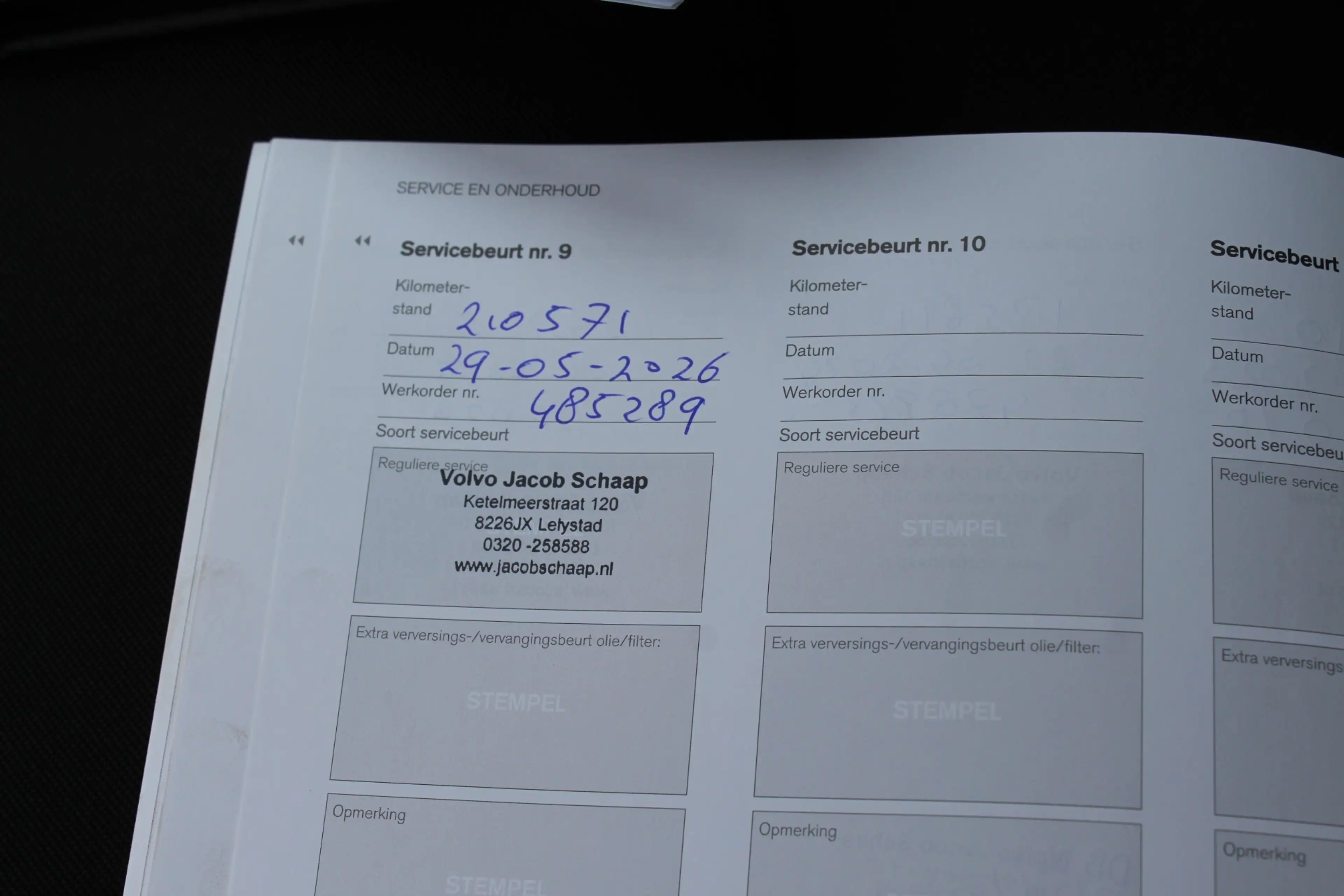 Volvo V60 2.0 D4 Nordic+ NETTE AUTOMAAT DEALER ONDERHOUDEN T — photo 11