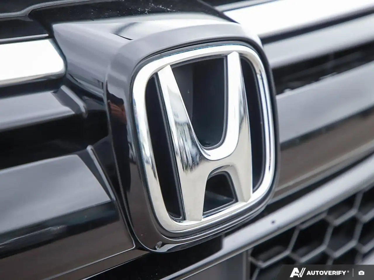 Honda CR-V photo Honda CR-V