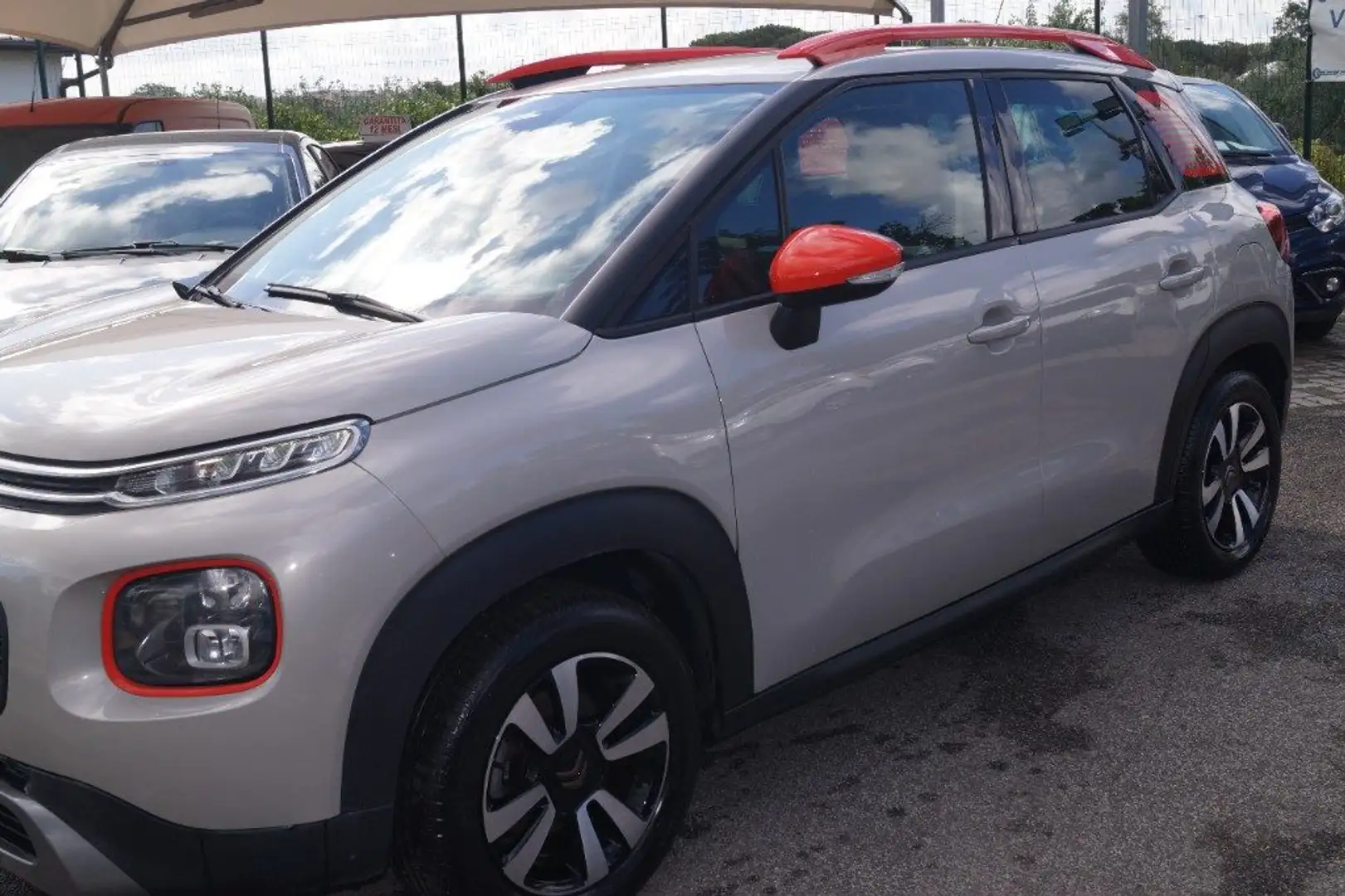 Citroen C3 Aircross PureTech 130 S&S EAT6 Shine Beige - 2