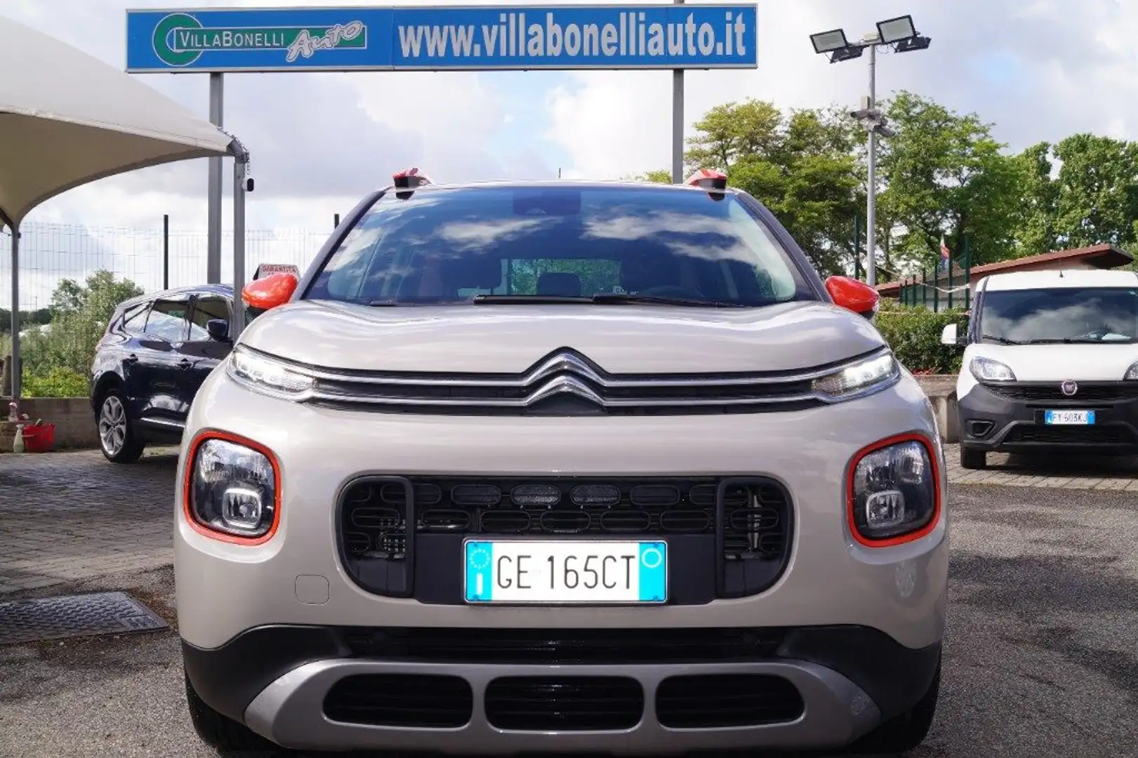 Citroen C3 Aircross PureTech 130 S&S EAT6 Shine Beige - 1