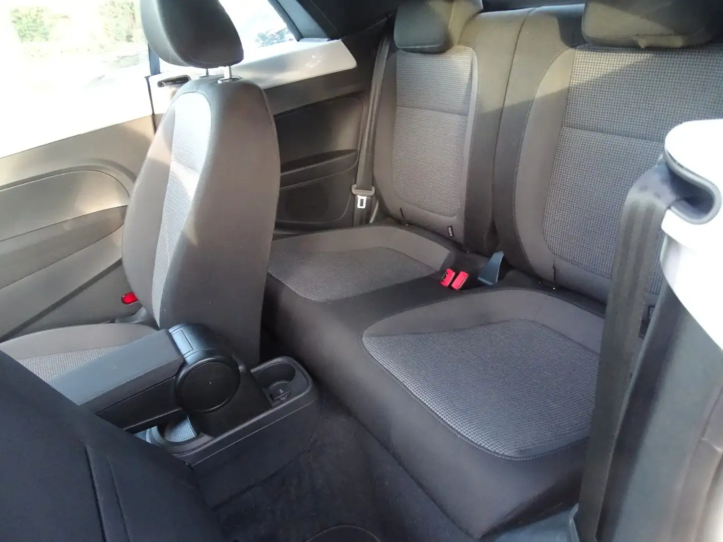 Volkswagen Beetle Cabriolet Design Navi PDC SHZ TOP Blanc - 2