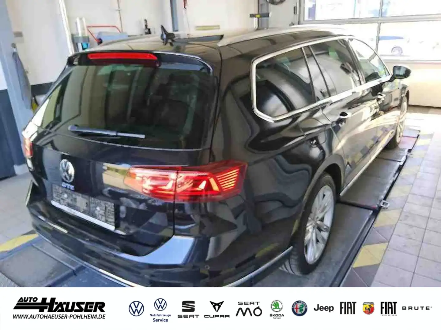 Volkswagen Passat Variant GTE 1.4 e-Hybrid DSG STANDHZG AHK EL. HECKKL. NAV Schwarz - 2