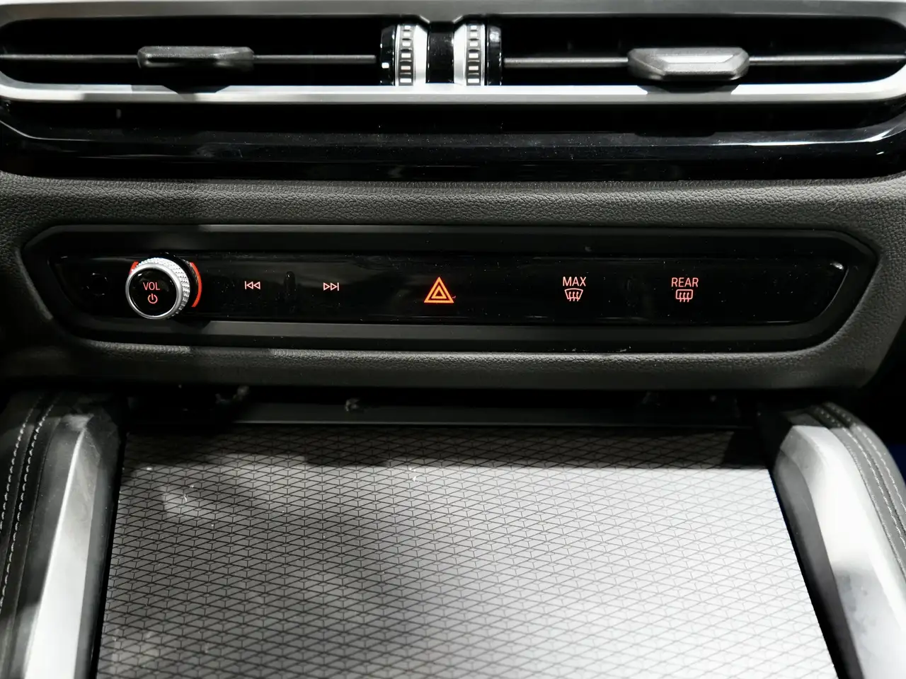 BMW 4 Series снимка BMW 4 Series