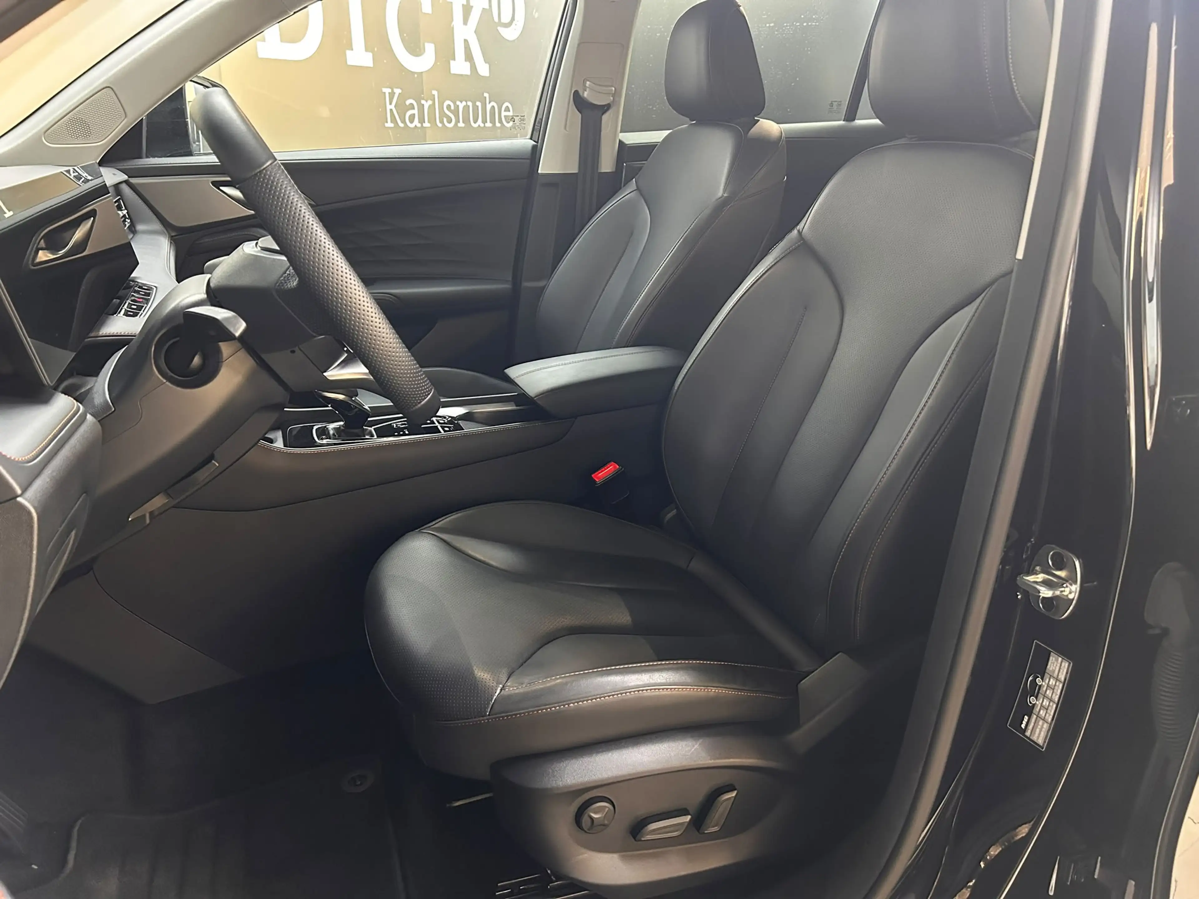 MG HS 1.5 TGDI Luxury >NAV+360+VIRTU+ACC+LEDER+SHZ+ — photo 8