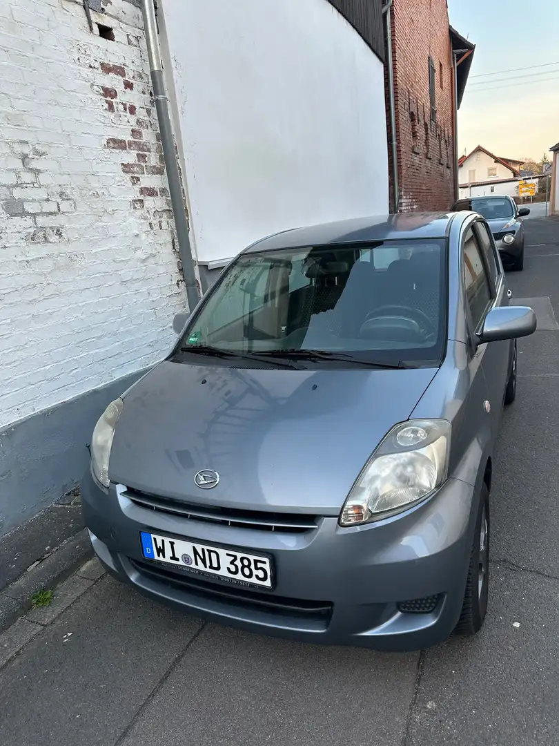 Daihatsu Sirion Sirion 1.3 ECO 4WD Grau - 2