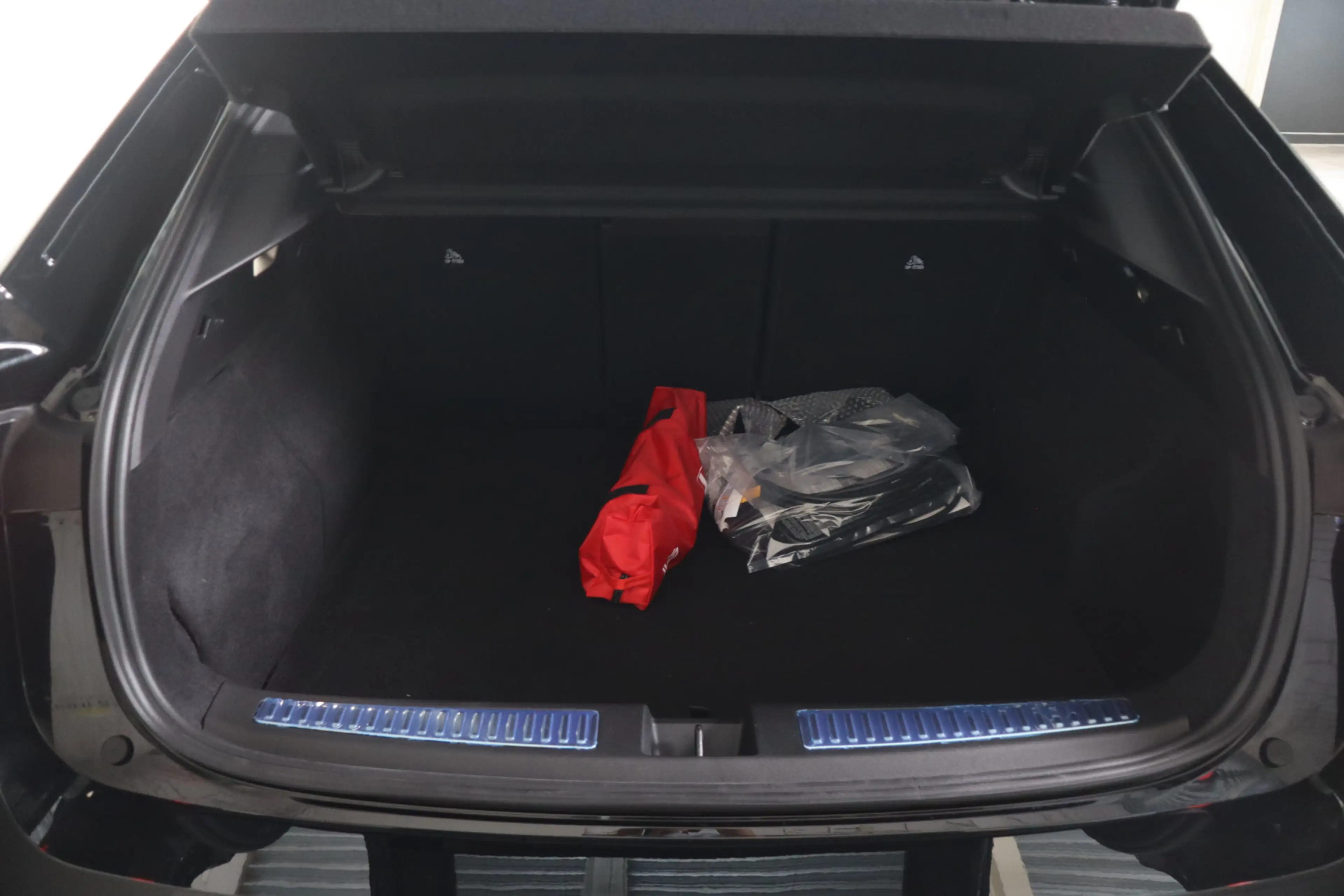 Renault Rafale 1.2 E-Tech 4x4 plug-in hybrid 300 esprit Alpine Pa — photo 8