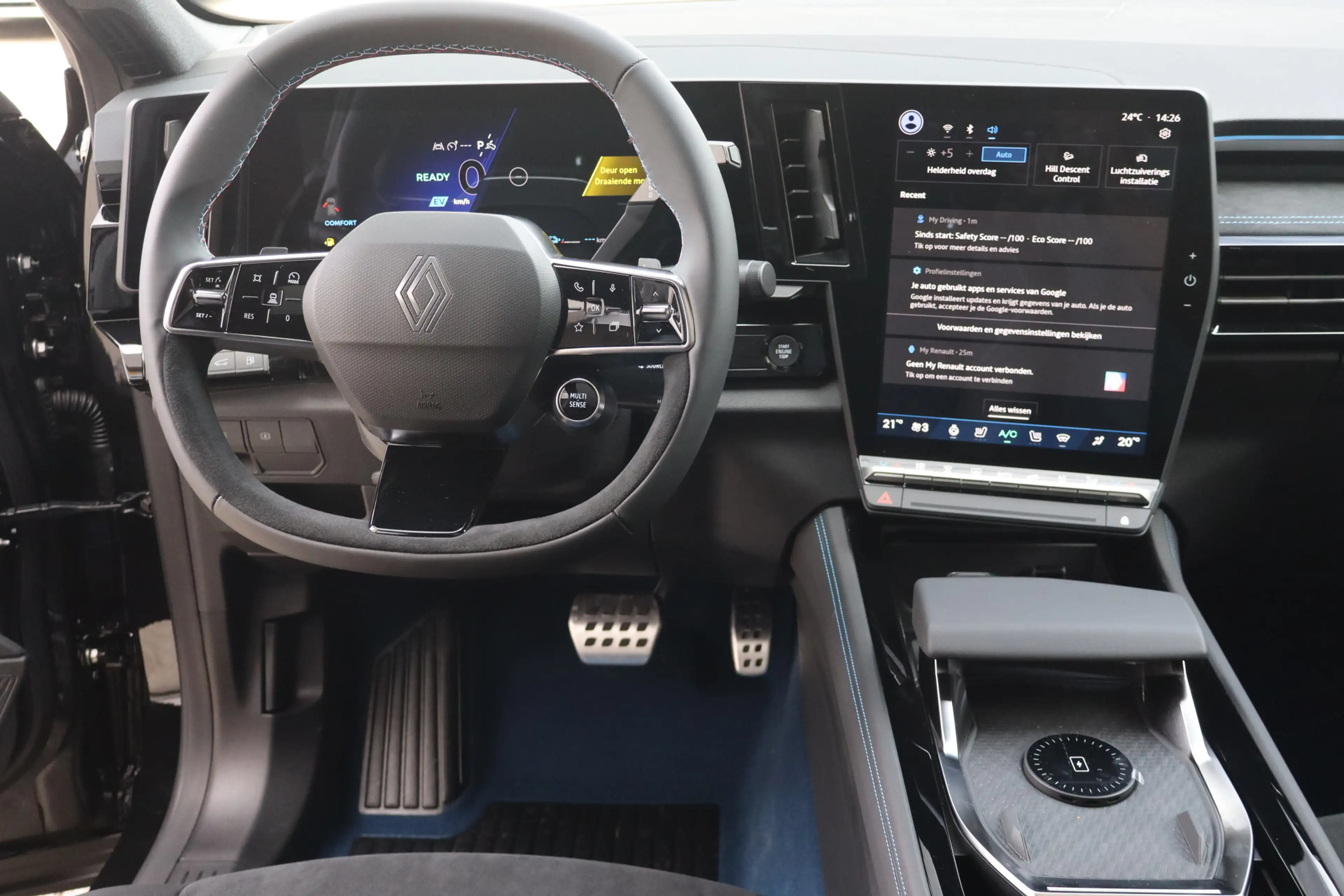 Renault Rafale 1.2 E-Tech 4x4 plug-in hybrid 300 esprit Alpine Pa — photo 4