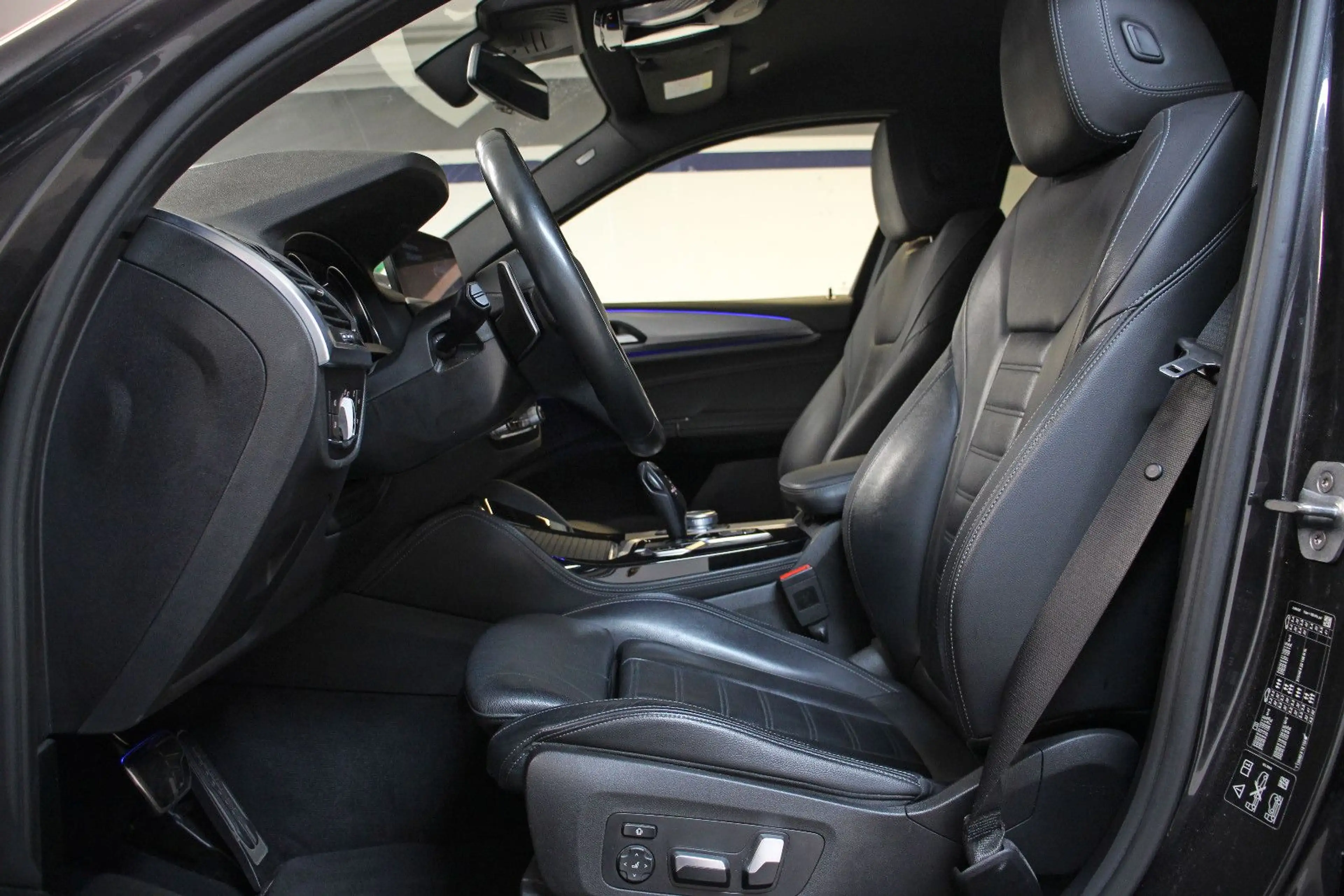 BMW X4 30d xDrive M-Sport *KAMERA/AHK/ACC/LED/LEDER* — photo 12