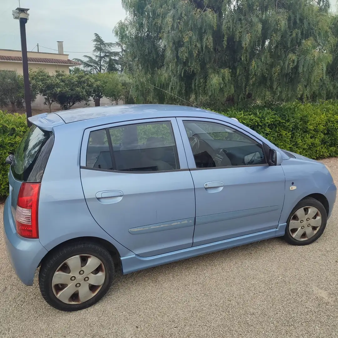 Kia Picanto 1.1 EX Fresh - 1