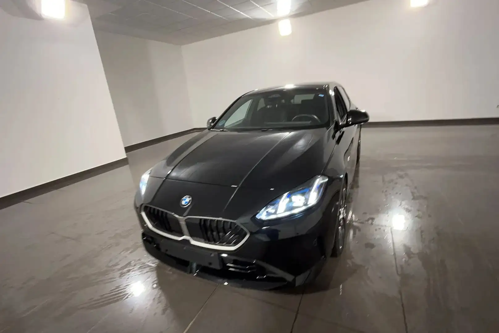 BMW 318 Serie 1 118d M Sport 150cv auto Nero - 1