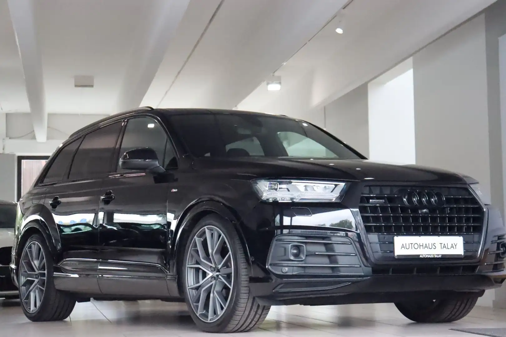 Audi Q7 3.0 TDI quattro Pano/B&O/360/Standhzg./Luft/ Nero - 1