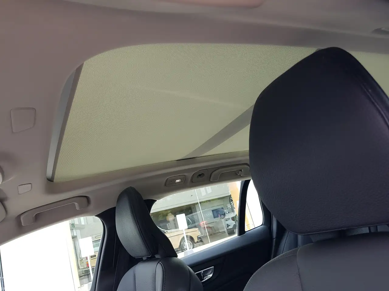 Volvo V60 снимка Volvo V60