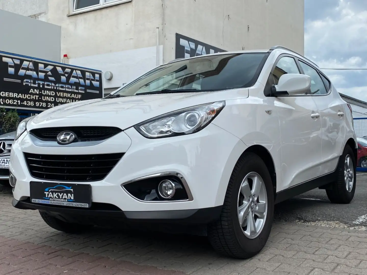 Hyundai iX35 Star Edition 2WD Weiß - 2