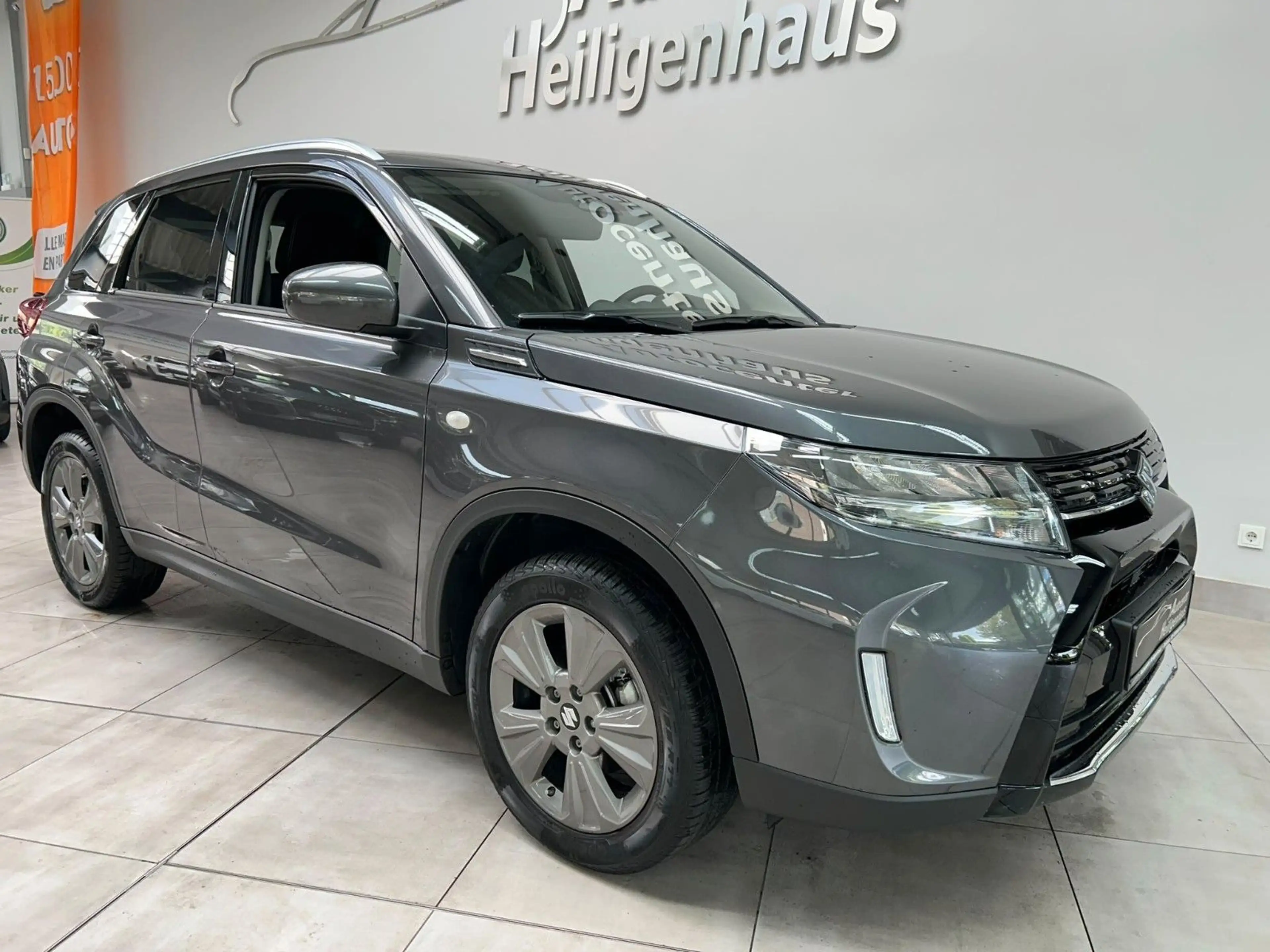 Suzuki Vitara 1.4 Mild-Hybrid 4x2 Navi Tempo Spur — photo 2