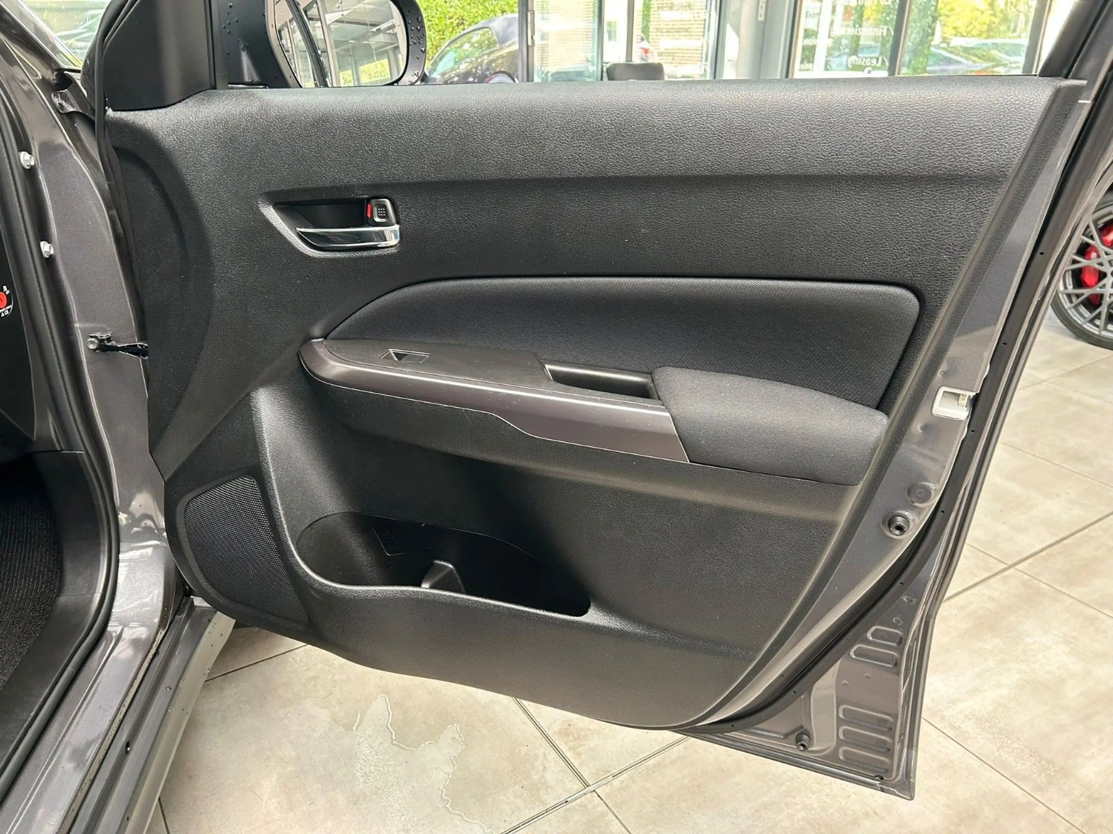 Suzuki Vitara 1.4 Mild-Hybrid 4x2 Navi Tempo Spur — photo 10
