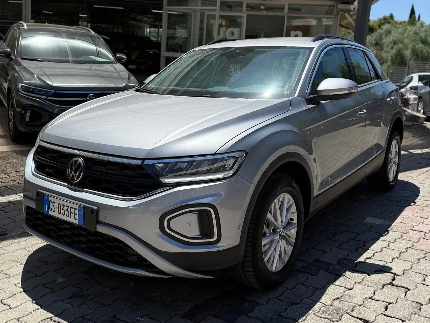 Volkswagen T-Roc T-Roc 2.0 tdi Life 150cv dsg - 1
