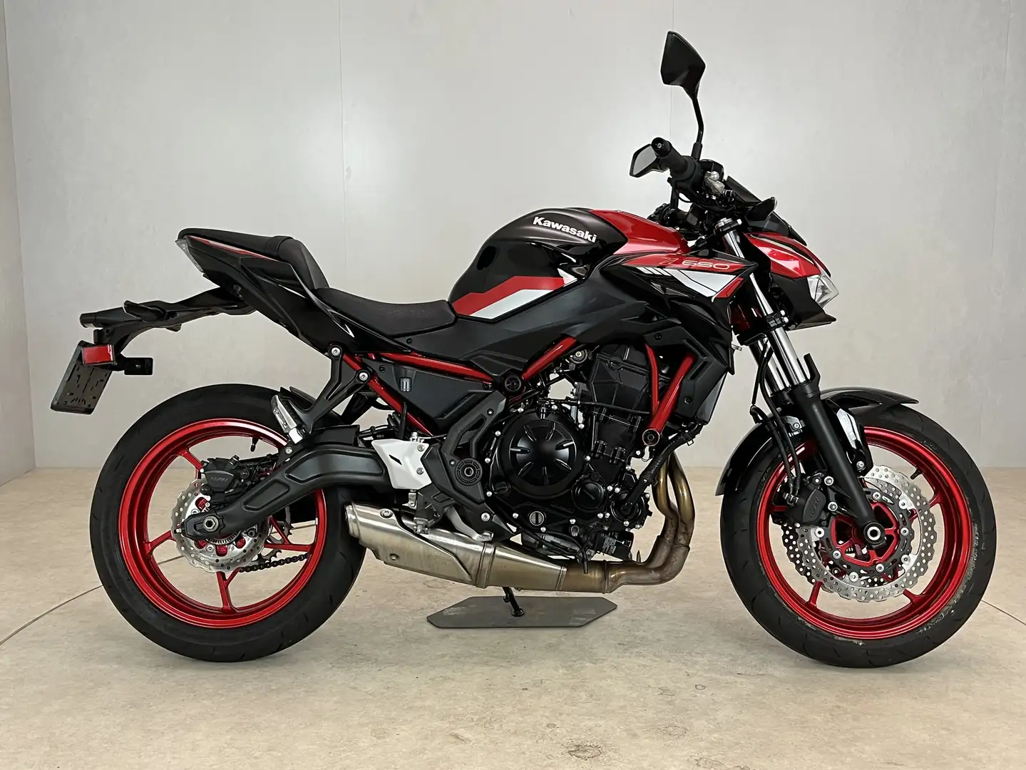 Kawasaki Z 650 Rouge - 1