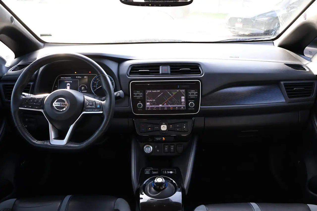 Nissan Leaf fotografie Nissan Leaf