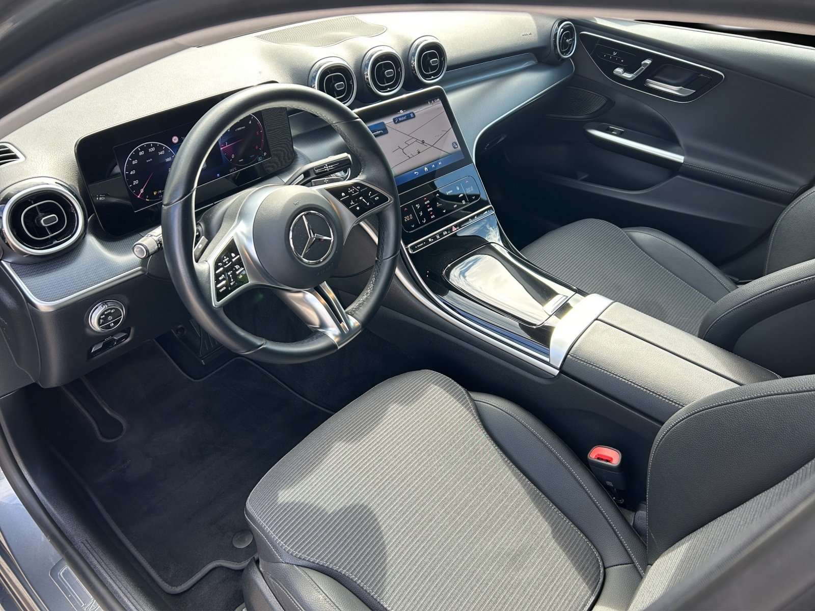 Mercedes-Benz C 220