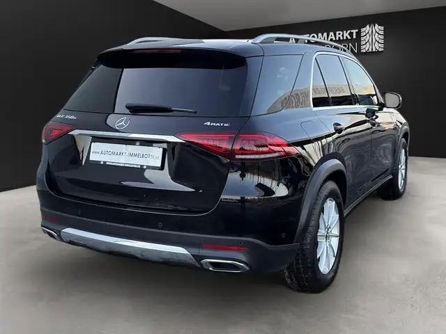 Mercedes-Benz GLE view 7