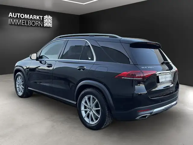 Mercedes-Benz GLE view 5