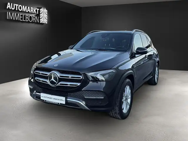 Mercedes-Benz GLE view 3