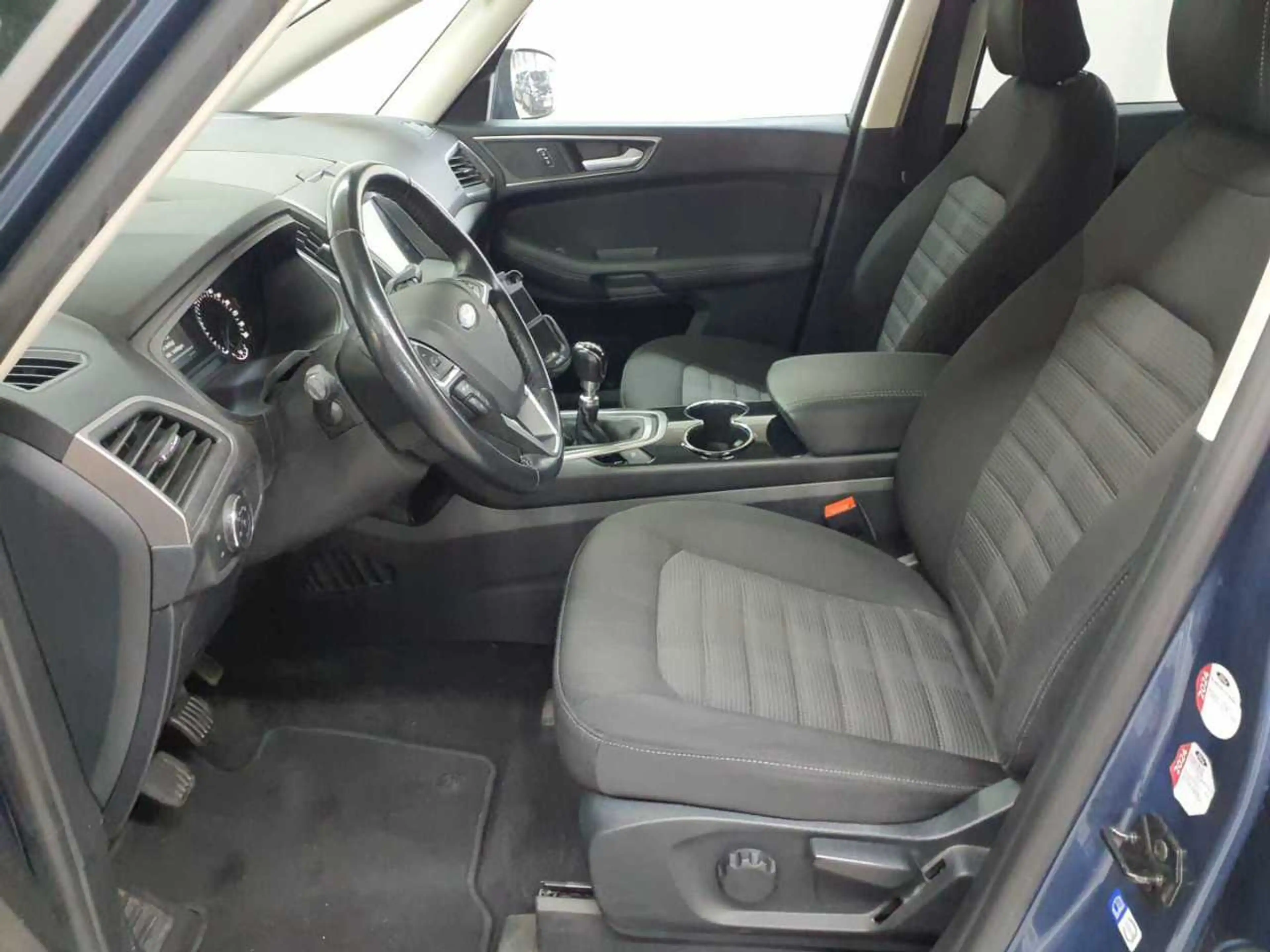 Ford Galaxy Galaxy 1.5 EcoBoost Business Edition AHK — photo 8