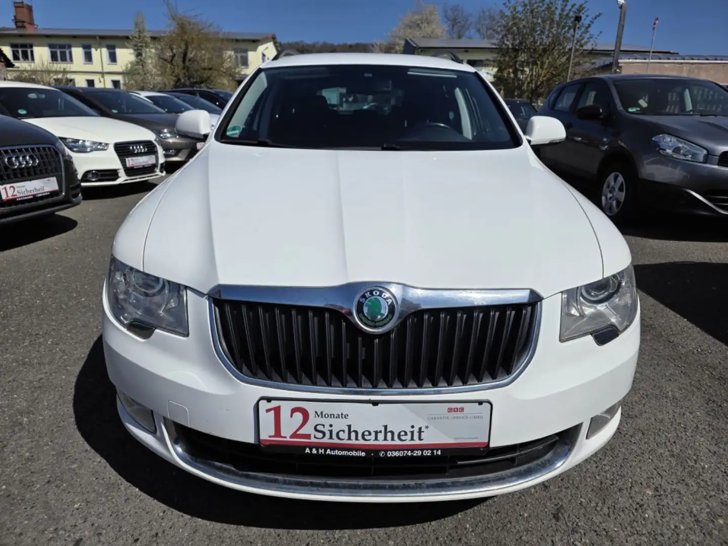 Skoda Superb Combi Exclusive Navi Xenon Tempo PDC Blanc - 2