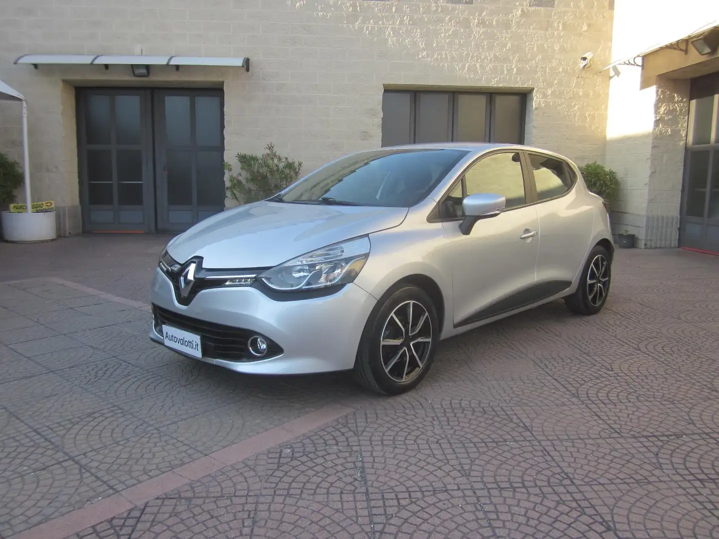 Renault Clio 1.5 dCi 8V 75CV 5 porte Live (ok neopatentati) Argento - 1