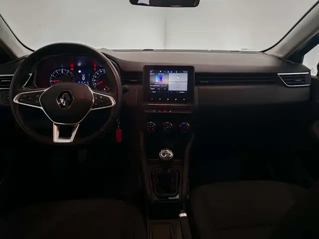 Renault Clio view 4
