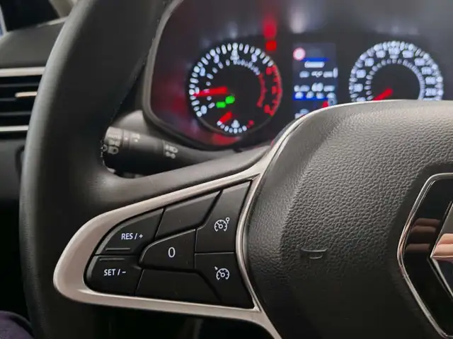 Renault Clio view 4