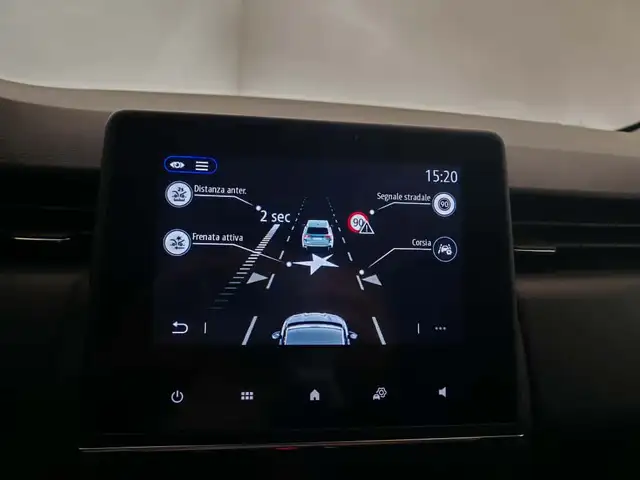 Renault Clio view 12