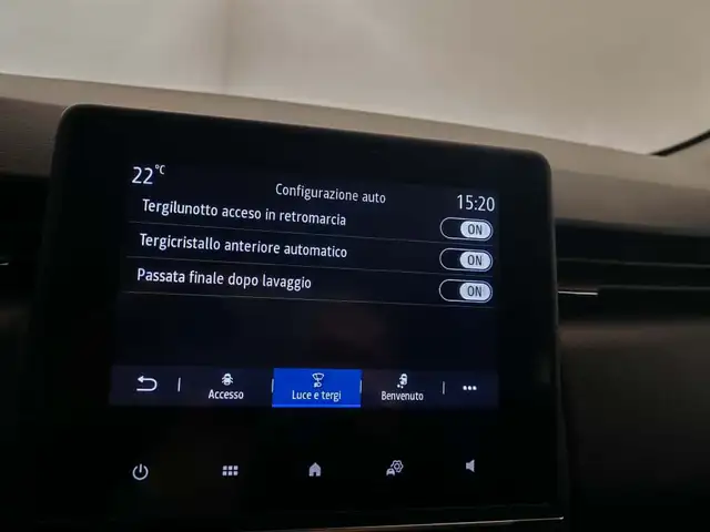 Renault Clio view 19