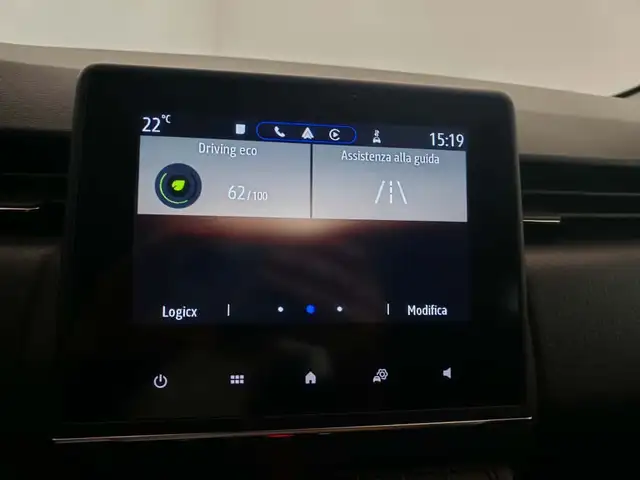 Renault Clio view 22