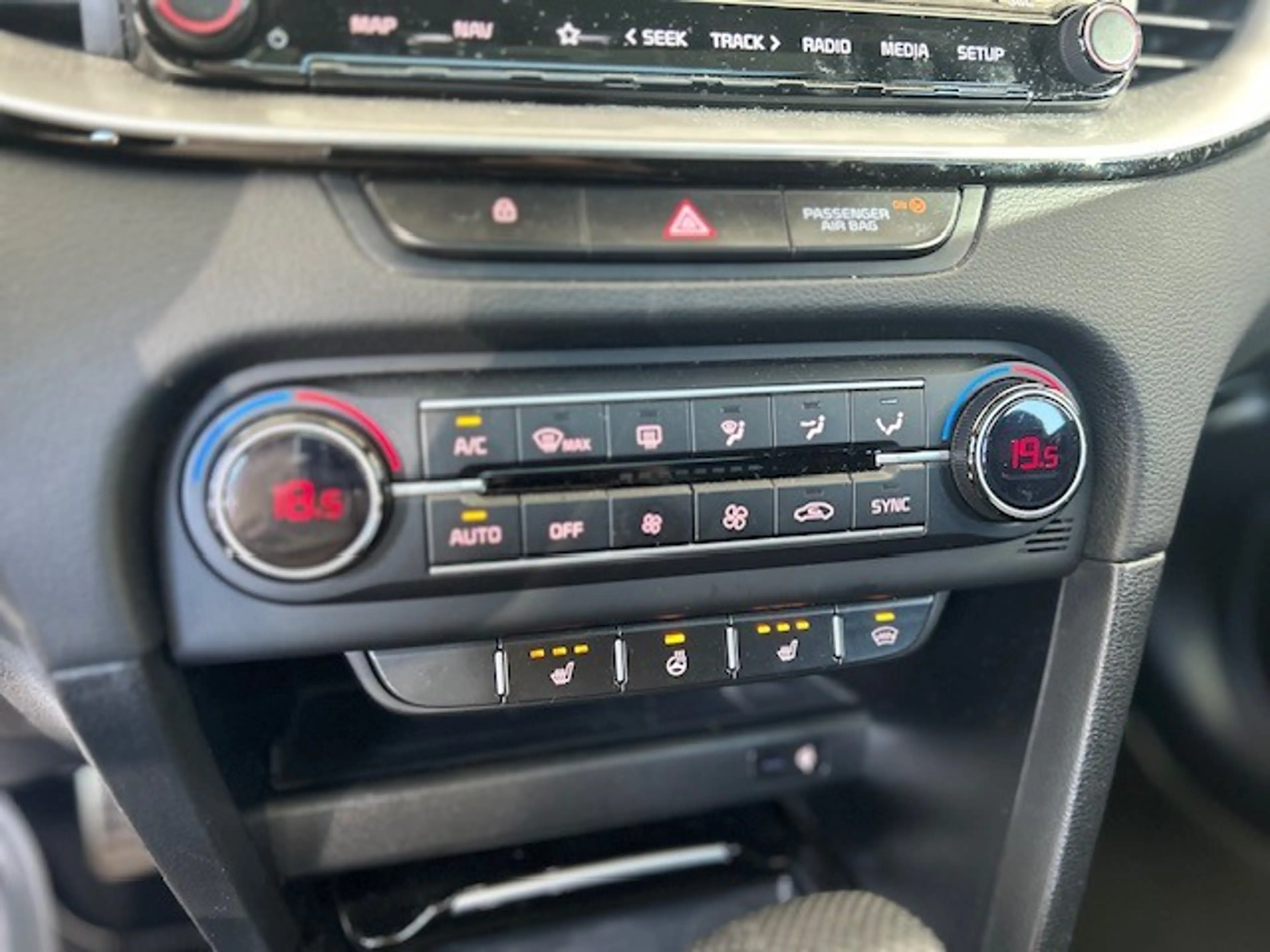 Kia ProCeed / pro_cee'd ProCeed GT 1.6 T-GDi GT ISG DCT — photo 8