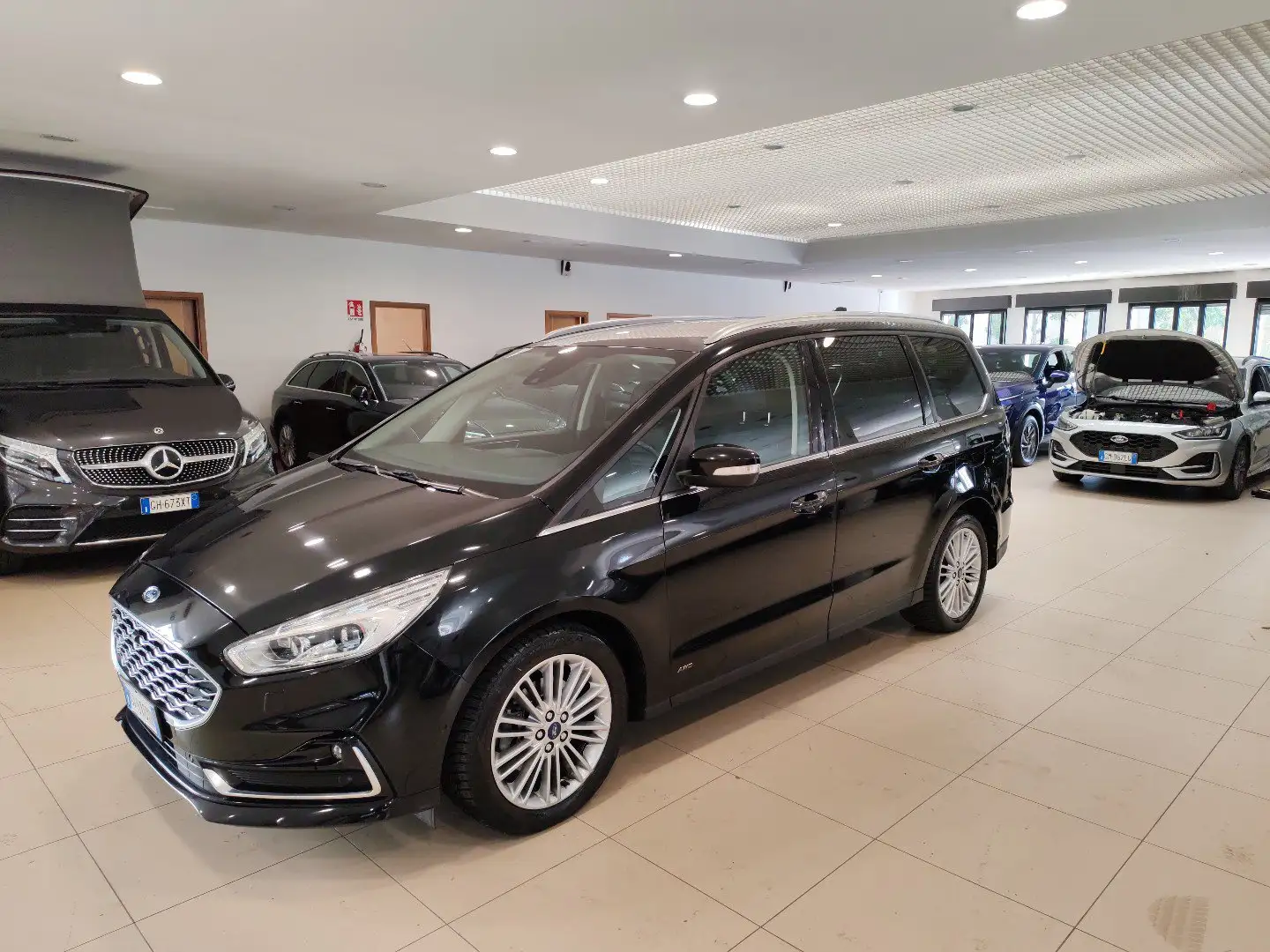 Ford Galaxy 2.0 EcoBlue 190cv AWD auto V-Line Pelle LED 7Posti Negru - 1