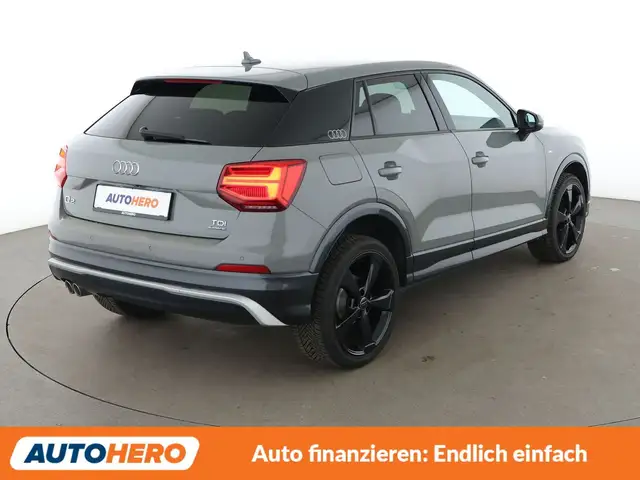 Audi Q2 view 6