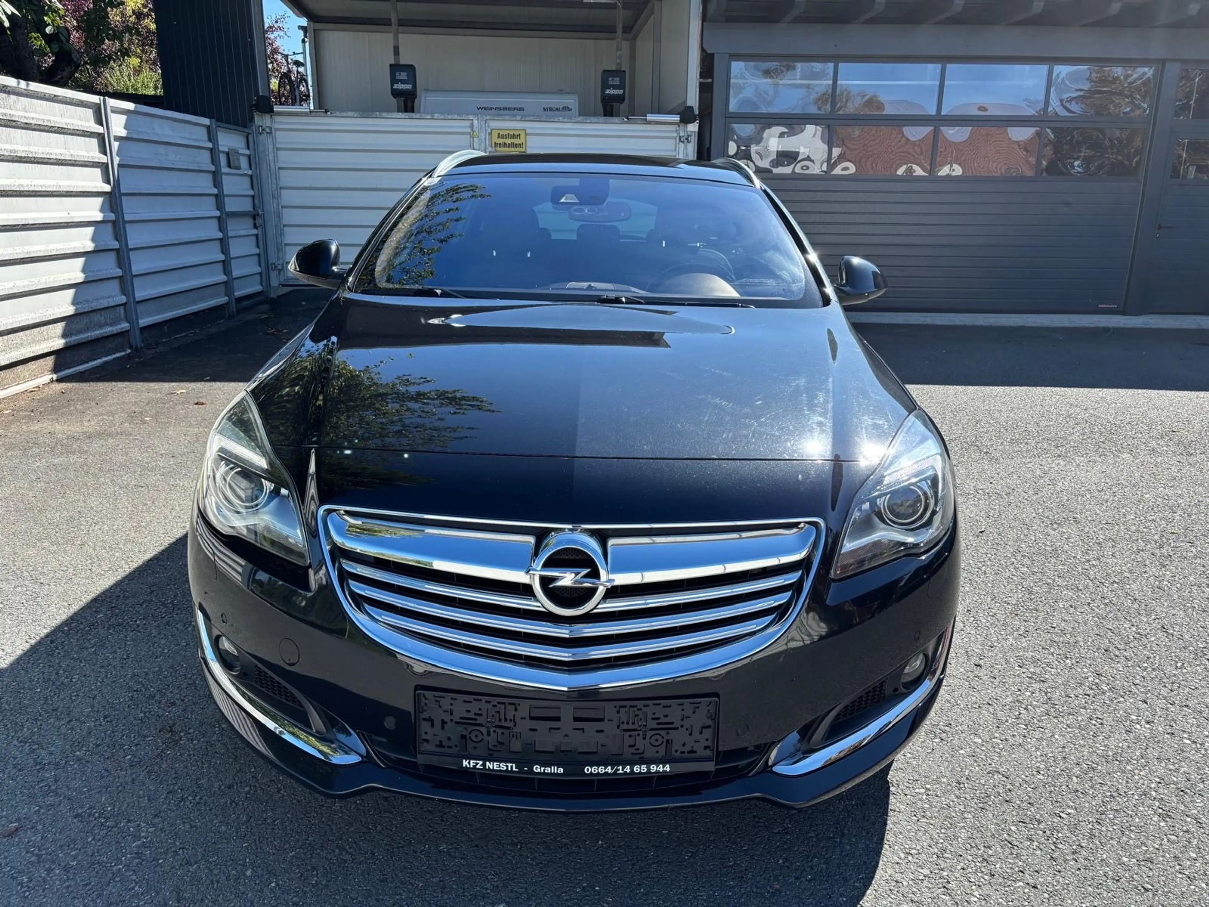 Opel Insignia ST 1,6 SIDI Turbo Ecotec Sport Aut. opc Line — photo 2