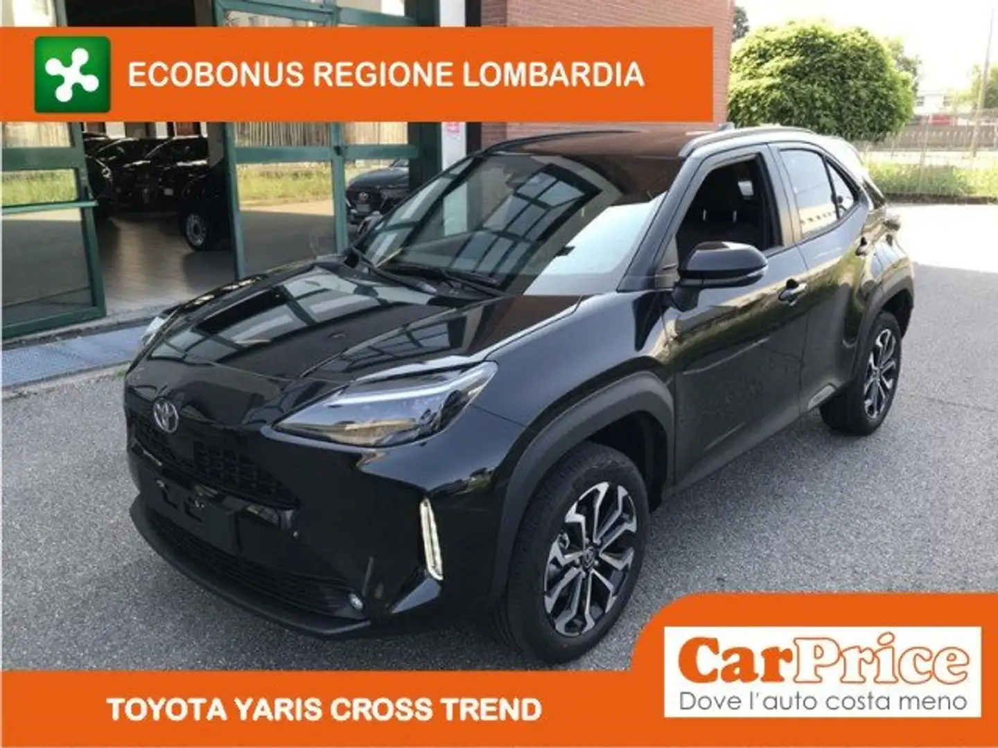 Toyota Yaris Cross 1.5 Hybrid 130CV FWD e-CVT Trend Nero - 1