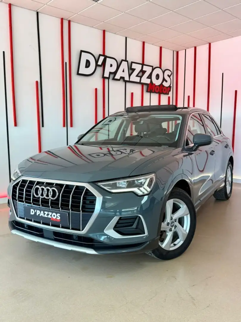 Audi Q3 35 TDI S tronic 110kW Grau - 1