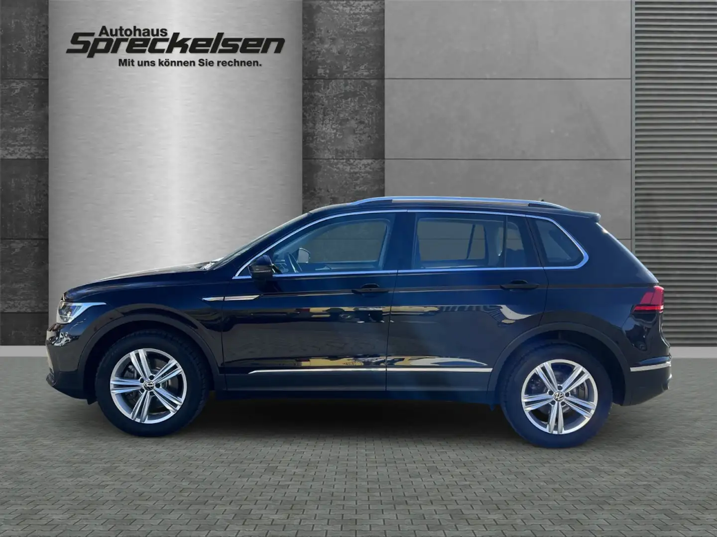 Volkswagen Tiguan 2.0 TDI Life++4Motion++Panoramadach++ Klima Navi Schwarz - 2