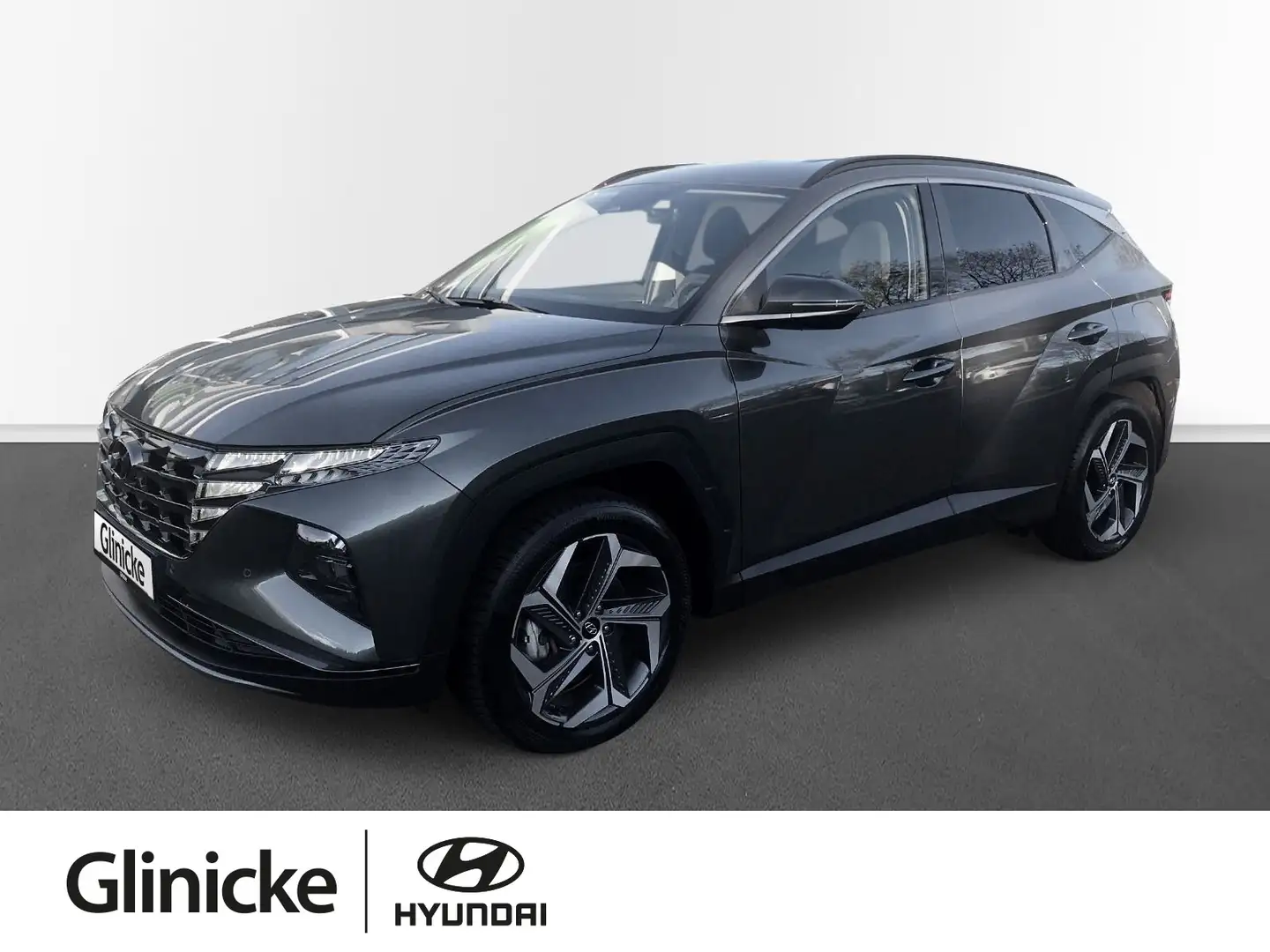 Hyundai TUCSON TUCSON PHEV 1.6 T-GDi 265PS 4WD TREND Krell Navi Šedá - 1