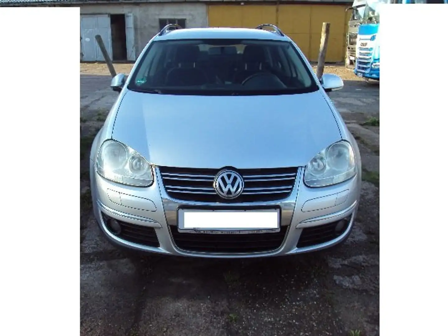 Volkswagen Golf Variant Golf Variant 1.6 TDI DPF Comfortline Silber - 1
