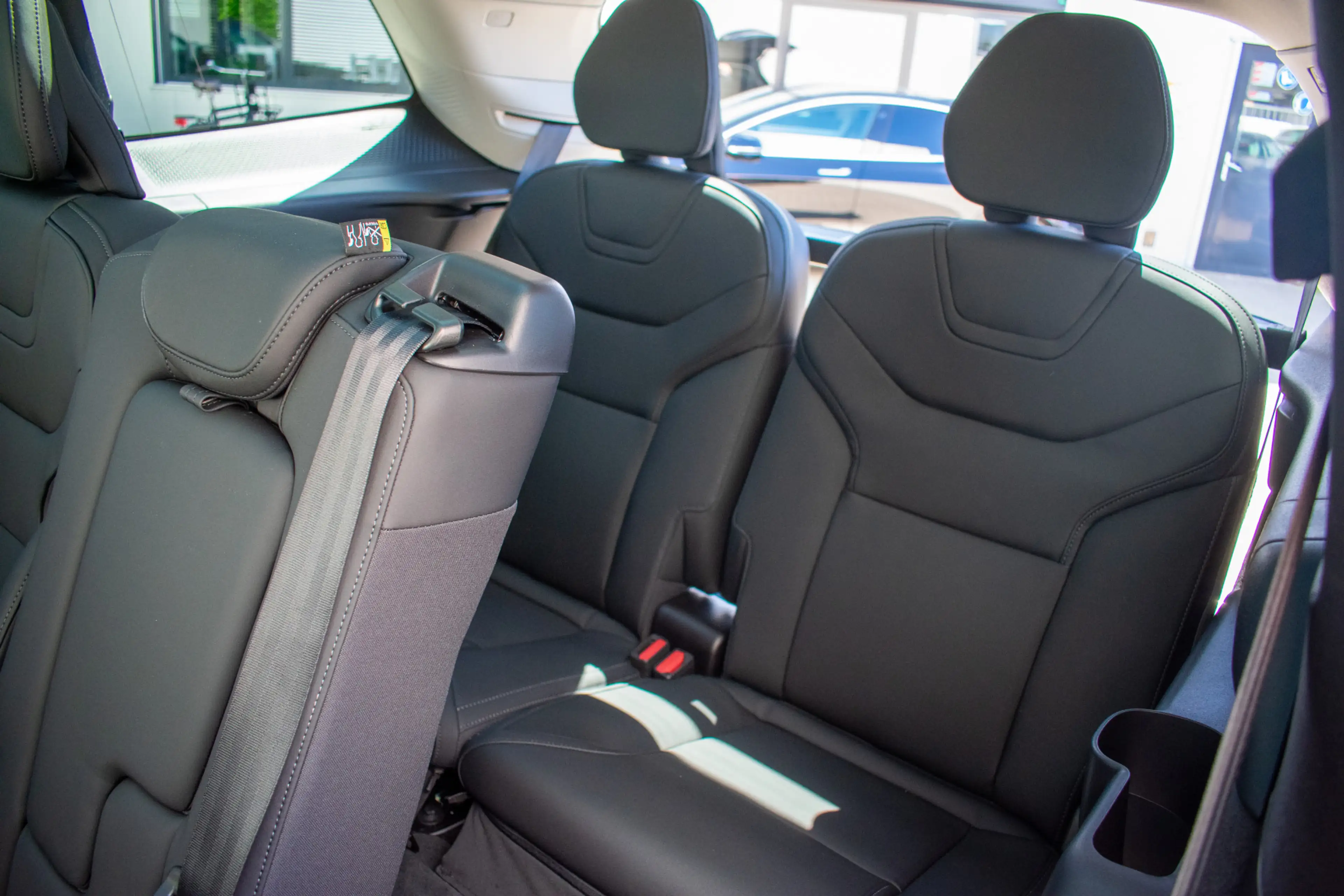 Volvo EX90 Single Motor Core 7p. 104 kWh Pillot assist Pack-C — photo 10