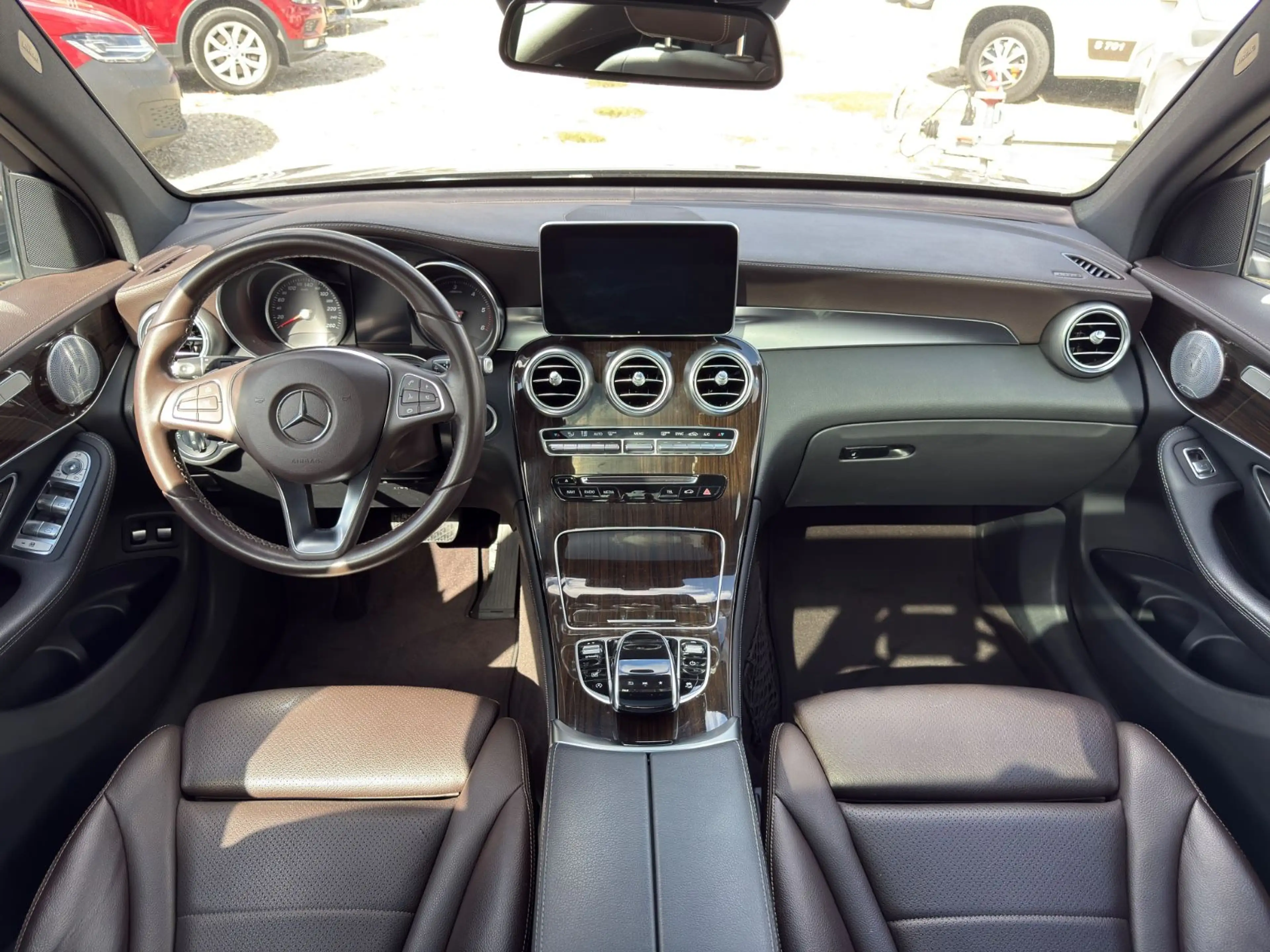 Mercedes-Benz GLC 350 d 4Matic *ILS*AHK*360º*Comand*Burmester* — photo 8