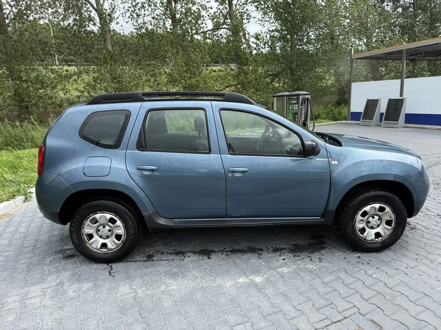 Dacia Duster 1.6 16V 4x4 - 2