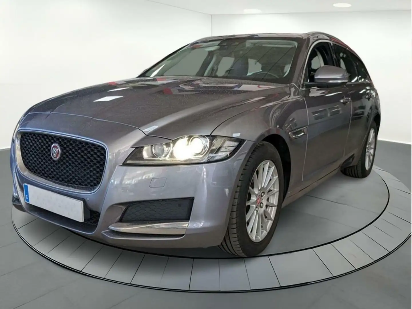 Jaguar XF SPORTBRAKE 2.0 D E-PERFORMANCE PRESTIGE Grijs - 1