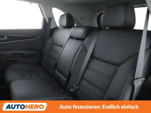Kia Sorento view 14