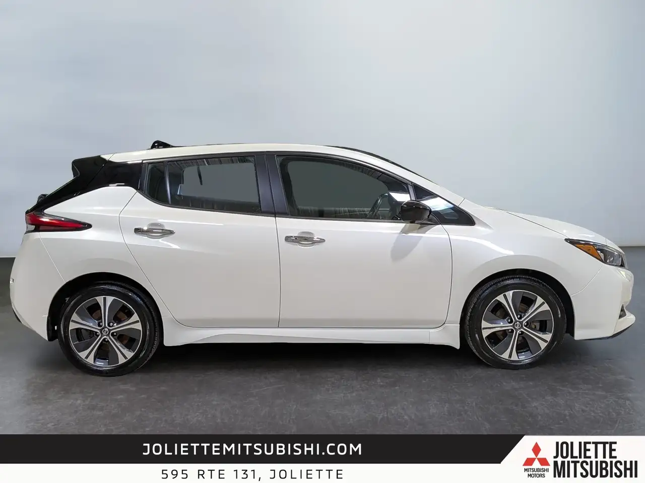Nissan Leaf photo Nissan Leaf